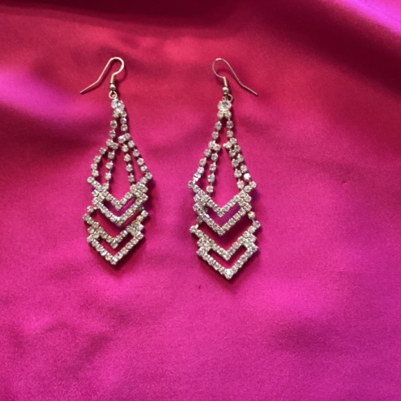 Rhinestone necklace set - Picture 3 of 3